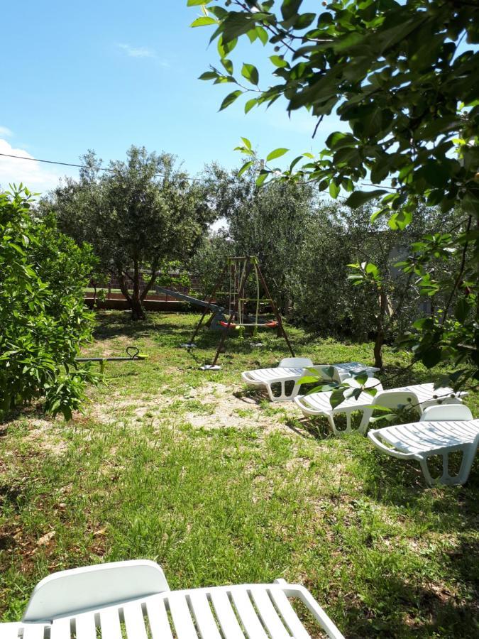 Apartman Laura Kastela Exterior photo